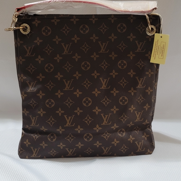 Purse - Picture 7 of 16